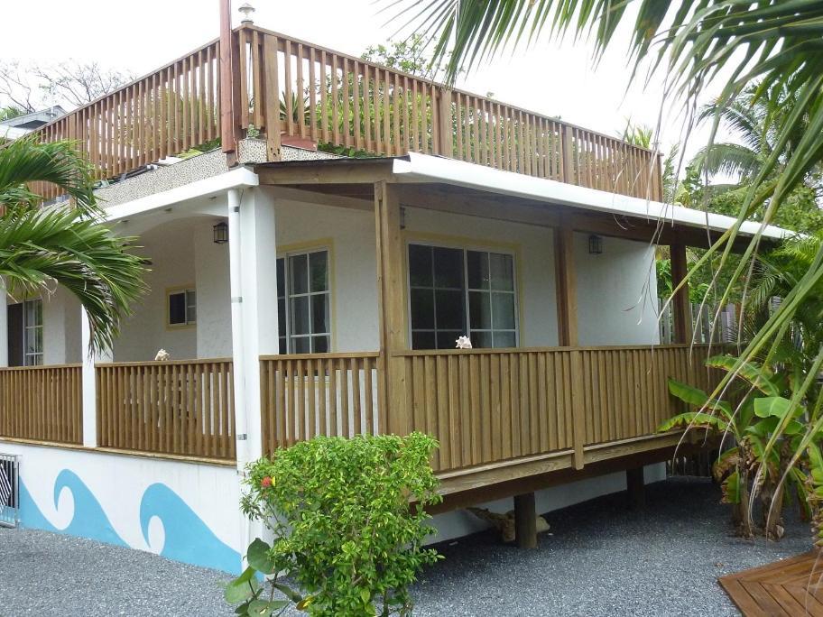 Wikkid Resort Dixon Cove 외부 사진