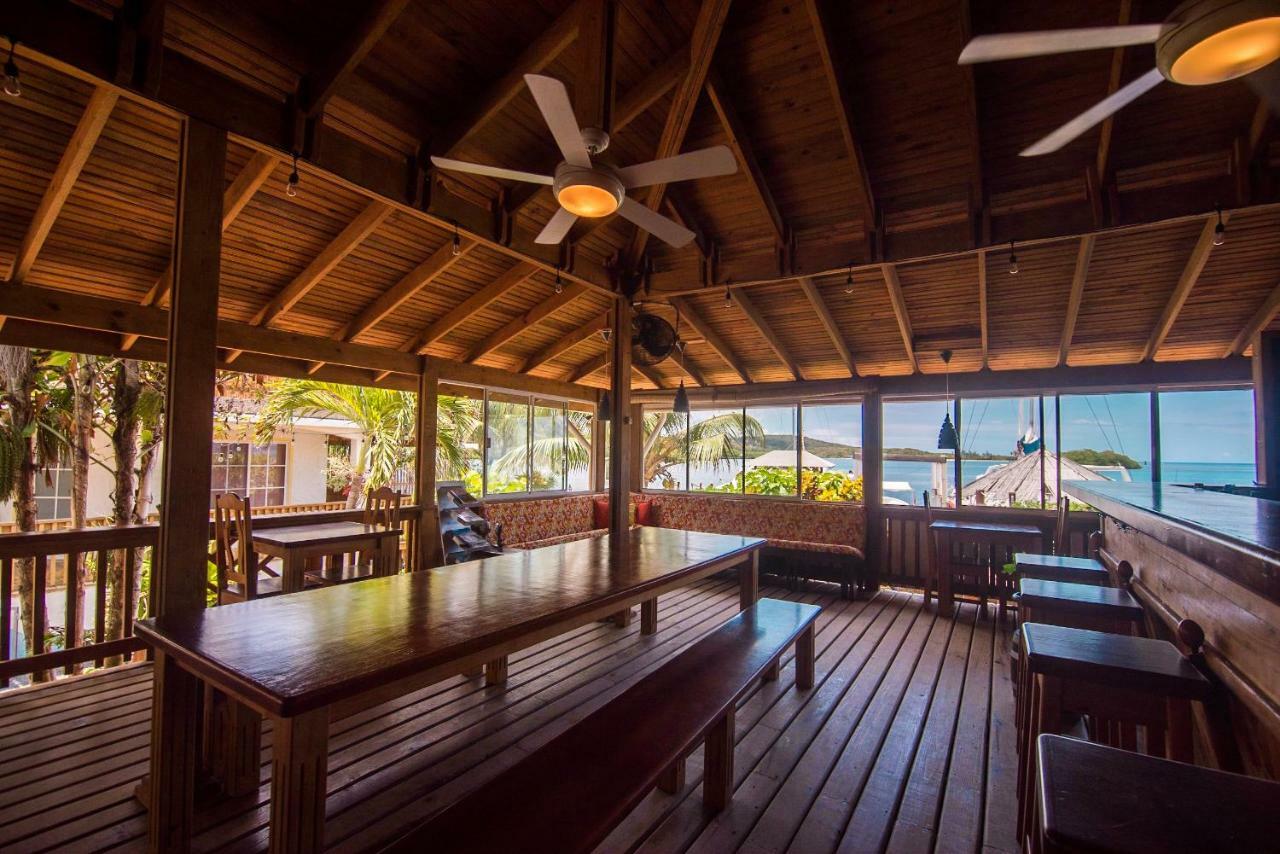 Wikkid Resort Dixon Cove 외부 사진