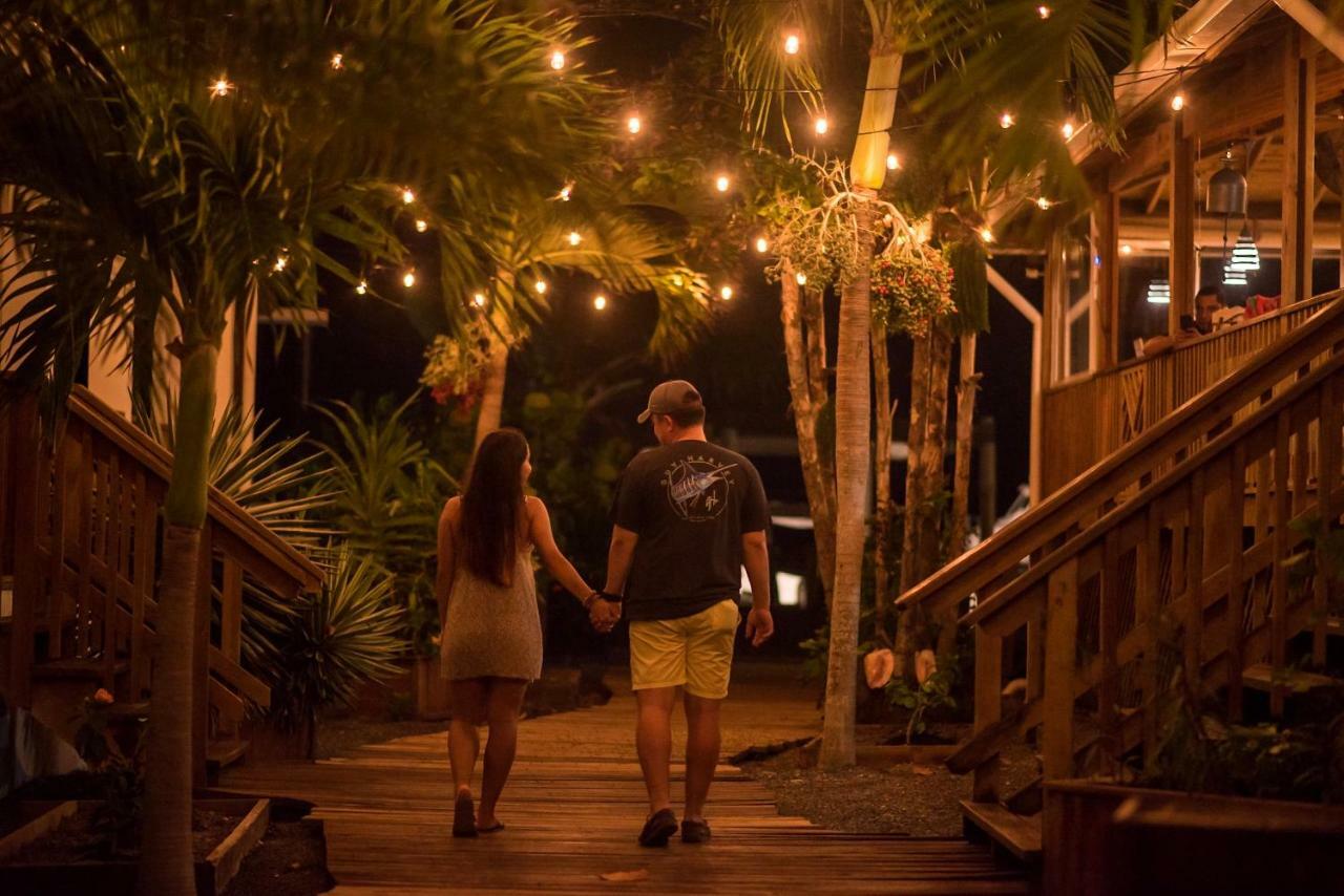 Wikkid Resort Dixon Cove 외부 사진